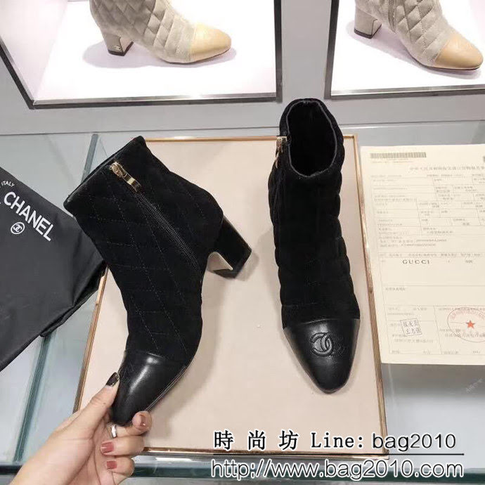 CHANEL香奈兒 2018新款 電繡羊京搭配牛皮短靴 經典時尚百搭款 QZS2558